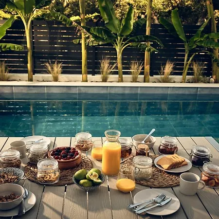 Villa Bougainvillea
