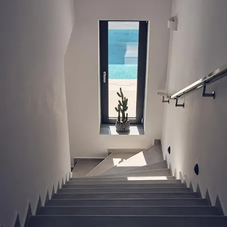 Villa Bougainvillea Keri