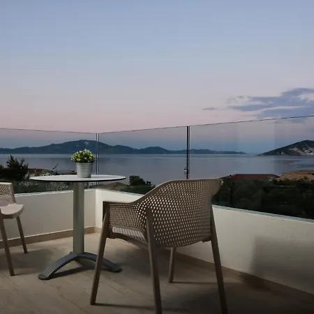 Bougainvillea Villa *