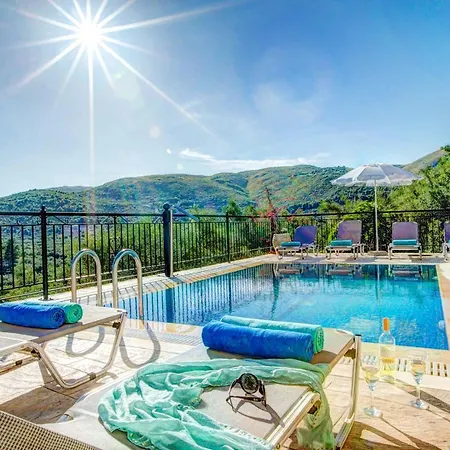 Bougainvillea Villa Keri
